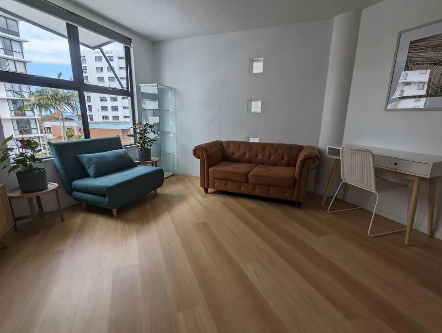 Apartment Beach And Breeze Mooloolaba